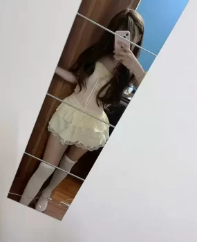 温柔可爱小女友