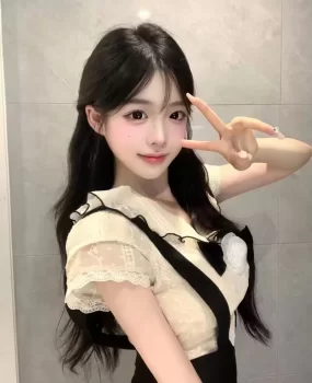 青春可爱小嫩妹 姿势一流 皮肤白