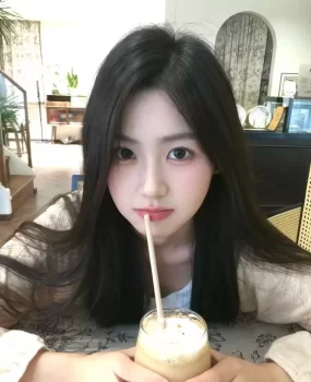 19岁嫩妹极品