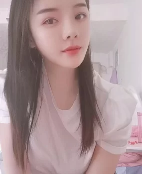 刚下水的小少妇