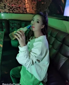 亲自验证昆明服务小姐姐，骚美女